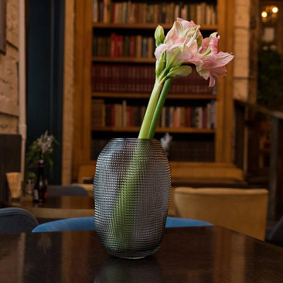 ваза фантазия черная малая