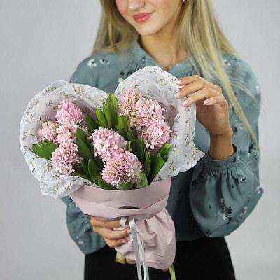 Букет Розовые гиацинты купить в Новосибирске