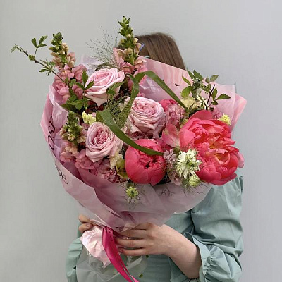 Розовый фламинго