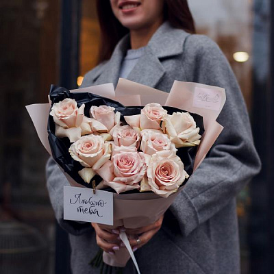 Букет Кремовая роза сорта Quicksand купить в Новосибирске